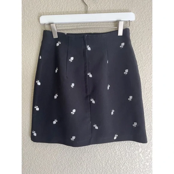 Vintage Anchor Blue Embroidered Mini Skirt - Picture 2 of 3